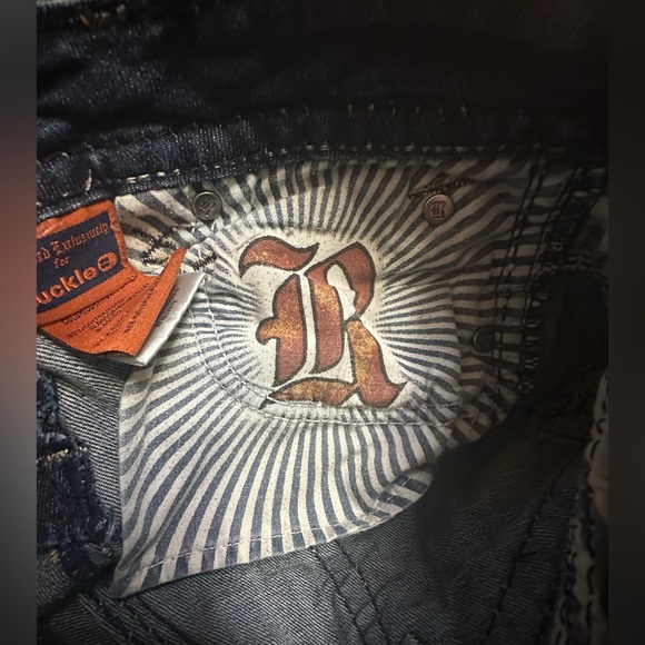 Gently Used Rock Revival (Buckle) Roza Easy Boot Women’s Jeans Waist Size 25x30 - Picture 16 of 16